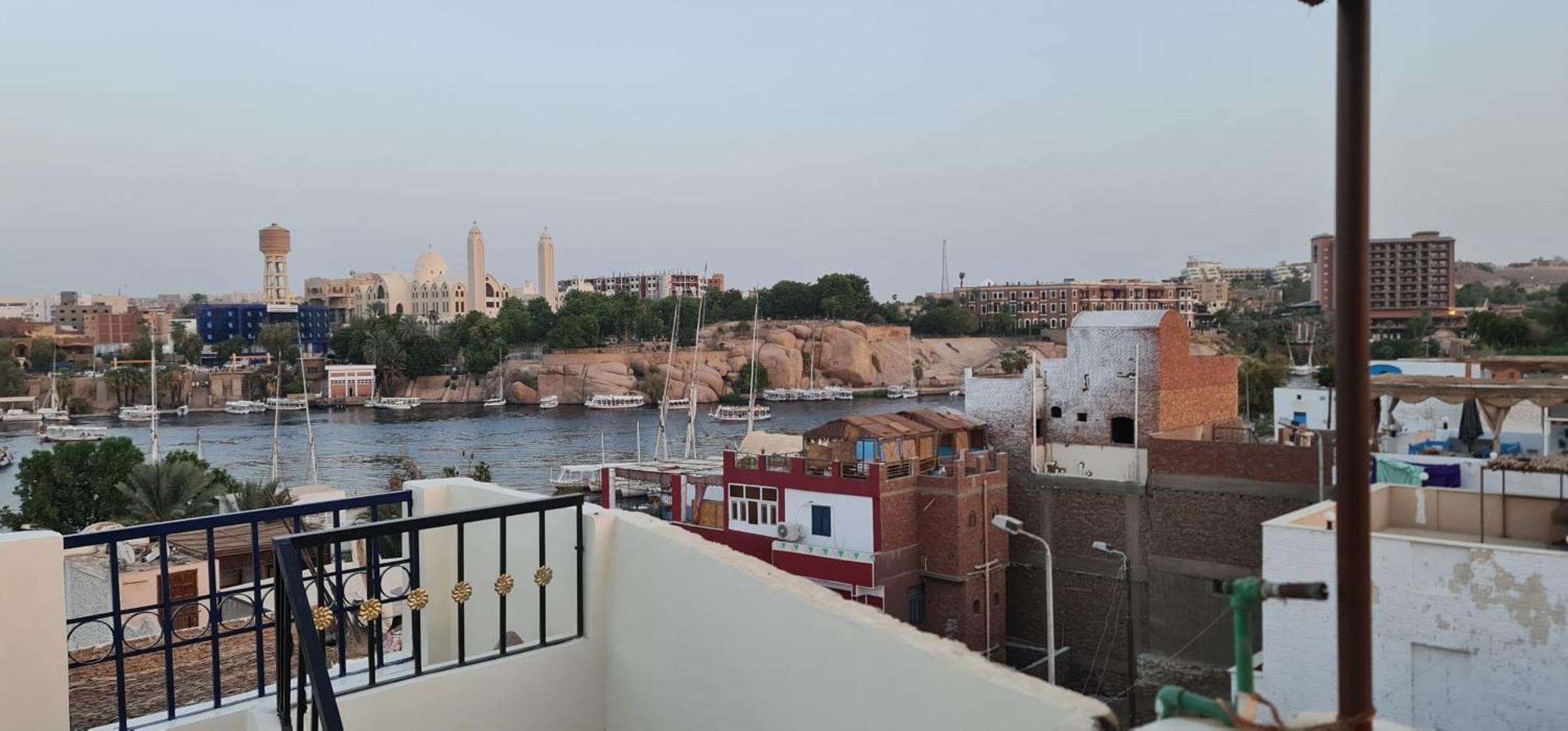 فندق Fadl Kato أسوان المظهر الخارجي الصورة